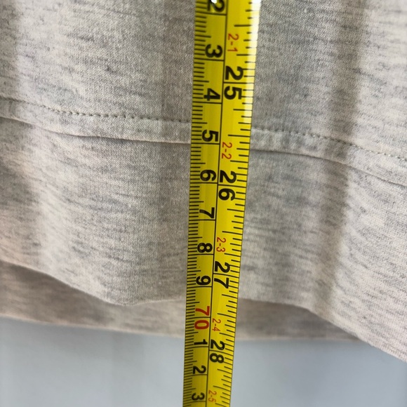 Cozy Colorblock Long Sleeve Women's Sweatshirt Red, Gray and Oatmeal Size M - Picture 7 of 8